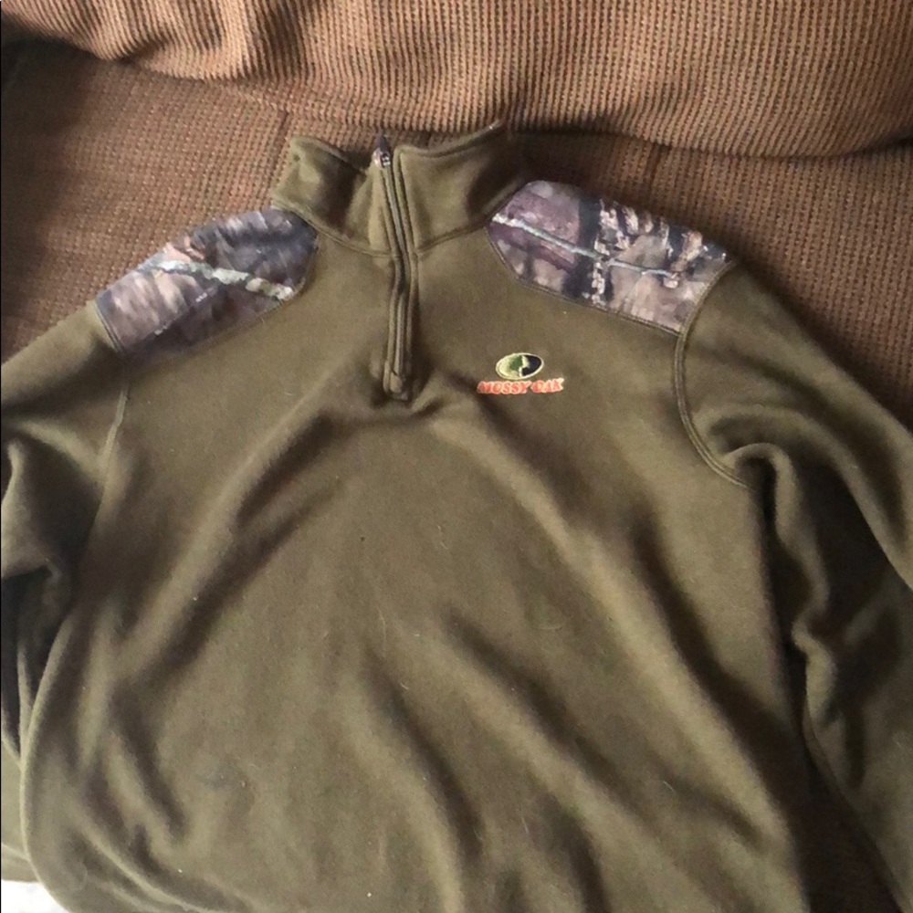 Mossy oak quarter zip